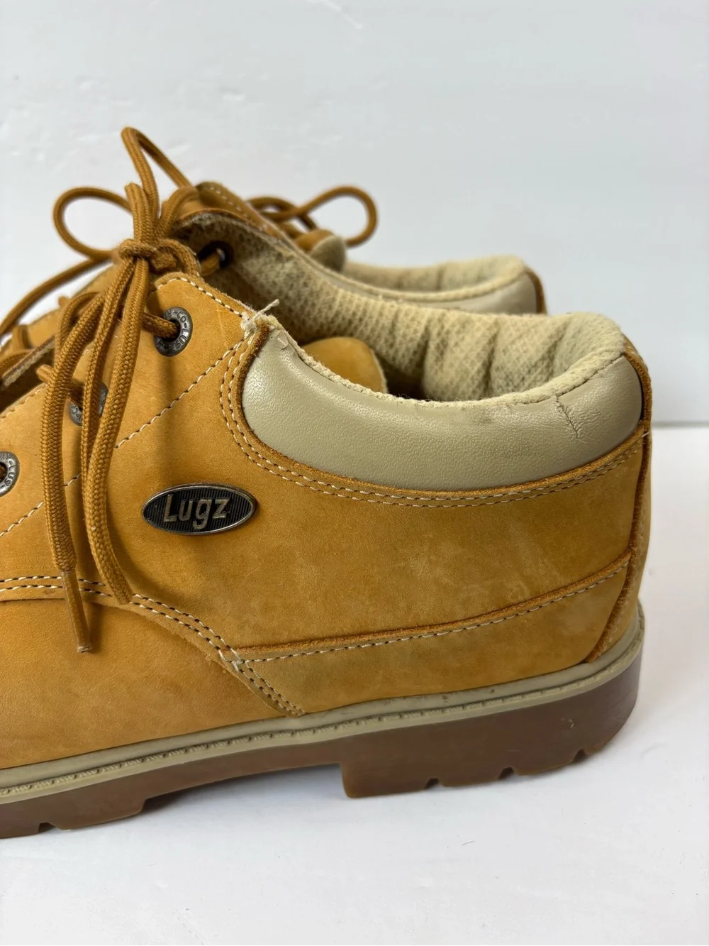 Lugz nubuck re rubber